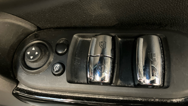 MINI Convertible 1.5 Cooper Classic Premium 2dr Auto Petrol Convertible